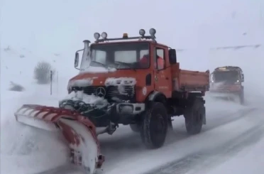 Kop Dağı ve Bayburt-Araklı yolu ulaşıma kapandı 