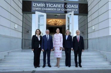 Kosta Rika First Lady’si Zeikate’den İzmir Ticaret Odası’na ziyaret 