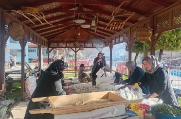 Köyde dikiş nakış kursu yararına sergi düzenlendi 