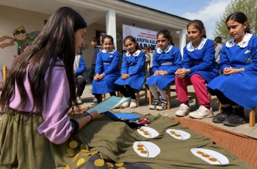 Köydeki çocuklar meslekleri uygulamalı etkinliklerle tanıdı 