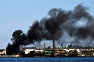 Küba’daki petrol rafinerisinde yangın 