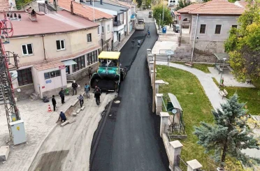 Küçükbürüngüz ve Subaşı mahallelerinde asfalt çalışması sürüyor 