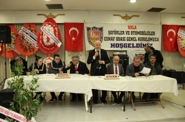 Kula Şoförler Odası’nda Başkan Kırlı güven tazeledi 