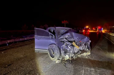 Kula’da kontrolden çıkan otomobil karşı şeride geçti: 4 yaralı 