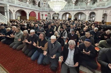 Kulu’da Bayram Namazı coşkusu