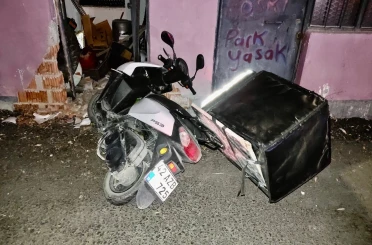 Kulu’da motosiklet duvara çarptı, sürücü yaralandı 