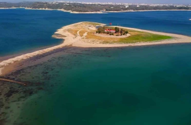 Kuraklık ’sevgi yolu’nu ortaya çıkarttı 