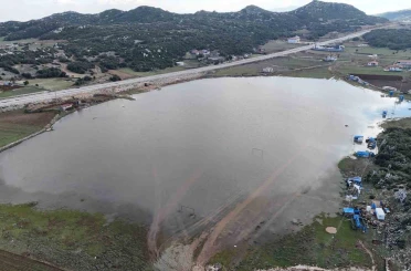 Kuraklıkla mücadele eden Hatay’da bereketin simgesi Kızılgöl yeniden suyla doldu 
