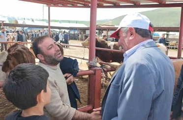 Kurban pazarlarında hareketlilik başladı 