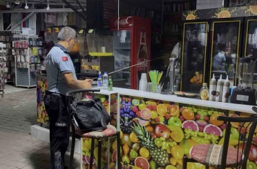 Kuşadası Belediyesi’nden Güzelçamlı Sahil Pazarı’nda denetim ve yer tahsis çalışması 