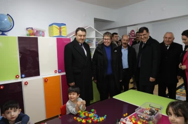 Kütahya Belediyesi Gündüz Çocuk Bakımevi yeni yerinde hizmete açıldı 