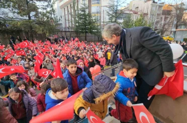 Kütahya’da 2. dönemin ilk dersinin konusu "Bayrak" oldu 