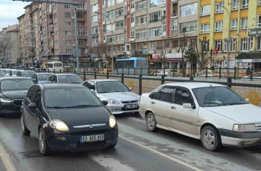 Kütahya’da araç sayısı artmaya devam ediyor 