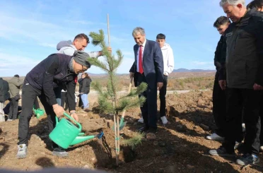Kütahya’da fidan dikimi etkinliği gerçekleştirildi 