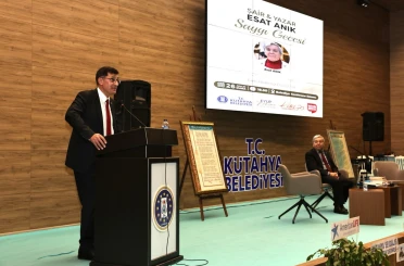 Kütahya’da şair ve yazar Esat Anık için ’Saygı Gecesi’ düzenlendi 