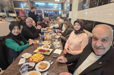 Kütahya’da sanatçılar iftarda buluştu 