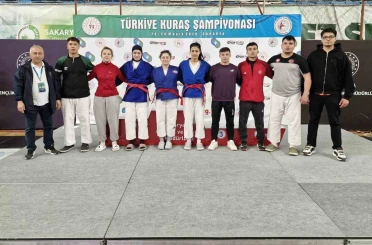 Kütahyalı sporculardan Türkiye Kuraş Şampiyonası’nda başarı 