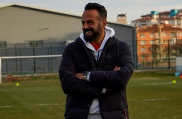 Kütahyaspor’da teknik direktör İlker Avcıbay ile yollar ayrıldı 