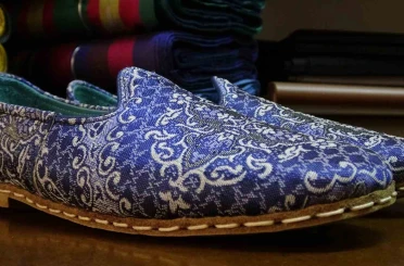 Kutnu kumaşından yapılan ürünler büyük ilgi görüyor 