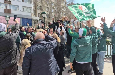 Maç için gelen Bursaspor taraftarı, Eskişehir’i hareketlendirdi 