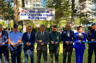 Mahkumların el emeği eserleri göz doldurdu
