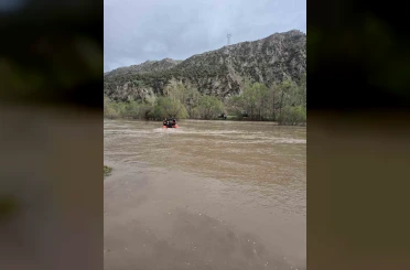 Mahsur kalan çobanın imdadına AFAD ekipleri yetişti 