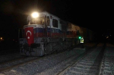 Malatya-Gölbaşı-Narlı-Nurdağı demir yolu hattı hizmete girdi 