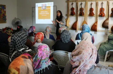 Malatya’da Konteyner Kent’te kadınlara hijyen eğitimi 