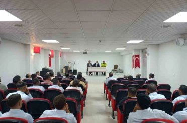 Malatya’da okul servisi sürücülerine bilgilendirme toplantısı düzenlendi 