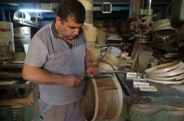 Malatyalı Koşar ailesi, üç kuşaktır davul üretiyor 