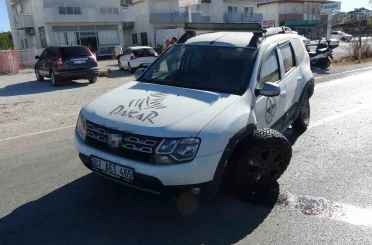 Manavgat’ta 3 araçlı zincirleme kaza 