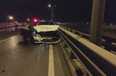 Manavgat’ta üç araçlı zincirleme kaza: 3 yaralı 