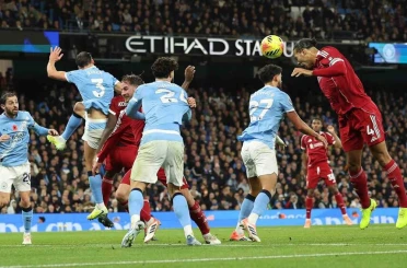 Manchester City, Liverpool’u 3-0 ile geçti 