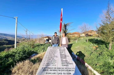 Manisa’da 35 haneli mahalleden vefa örneği 