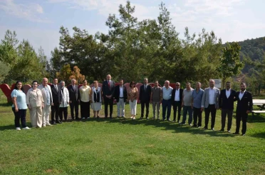 Manisa’da muhtarlar yasa değişikliğini görüştü 