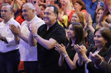 Manisa’da Nazım Hikmet şiirler ve şarkılarla anıldı 