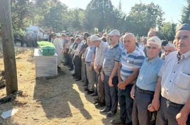 Manisa’daki kazada hayatını kaybeden genç adam toprağa verildi 