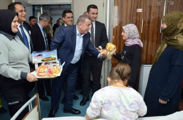 Mardin’de hastanede tedavi gören çocuklara etkinlik düzenlendi 