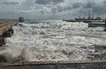Marmara Denizi’nde şiddetli fırtına 