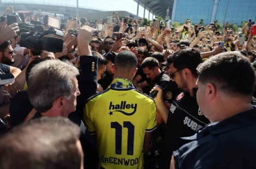 Mason Greenwood’a İstanbul’a coşkulu karşılama 