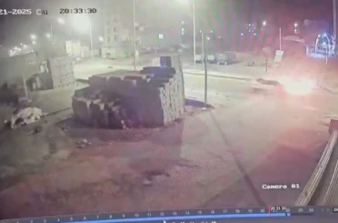 Mazıdağı’nda iki otomobil çarpıştı: 3 yaralı 