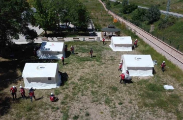 MEB AKUB hafif düzey acil barınma akreditasyon sınavı başarıyla tamamlandı 