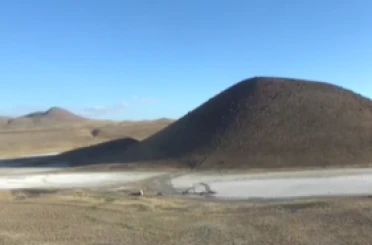 Meke Gölü’nde bataklığa saplanan aracı kurtarma operasyonu