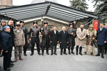 Melik Muhammed Gazi anıldı 