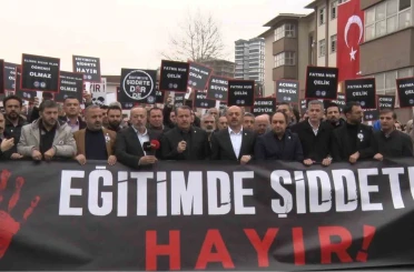 Memur-Sen’den Fatma Nur öğretmenin ardından okullarda can güvenliği çağrısı: "İdareten güvenlik değil, hakikaten güvenlik sağlanmalı" 