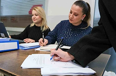 Menemenli gençlere sınavları için 3 milyonluk destek 