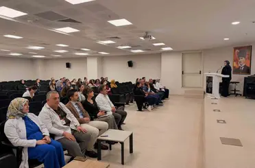 Mengücek Gazi EAH’de yoğun bakım personeline hizmet içi eğitim
