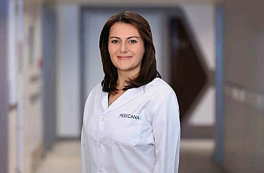 Menopoz beyni de etkiliyor: Uzmanından kadınlara önemli tavsiye 