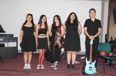 Menteşe Anadolu Lisesi’nde müzik rüzgarı 