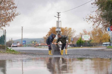 Menteşe Belediyesi kuvvetli yağış uyarısı öncesi hazırlıklarını yaptı 
